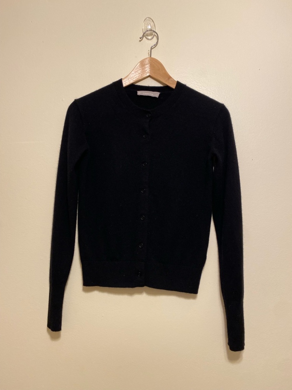 Everlane Cashmere Black Button-Front Crew Cardigan. Size XS